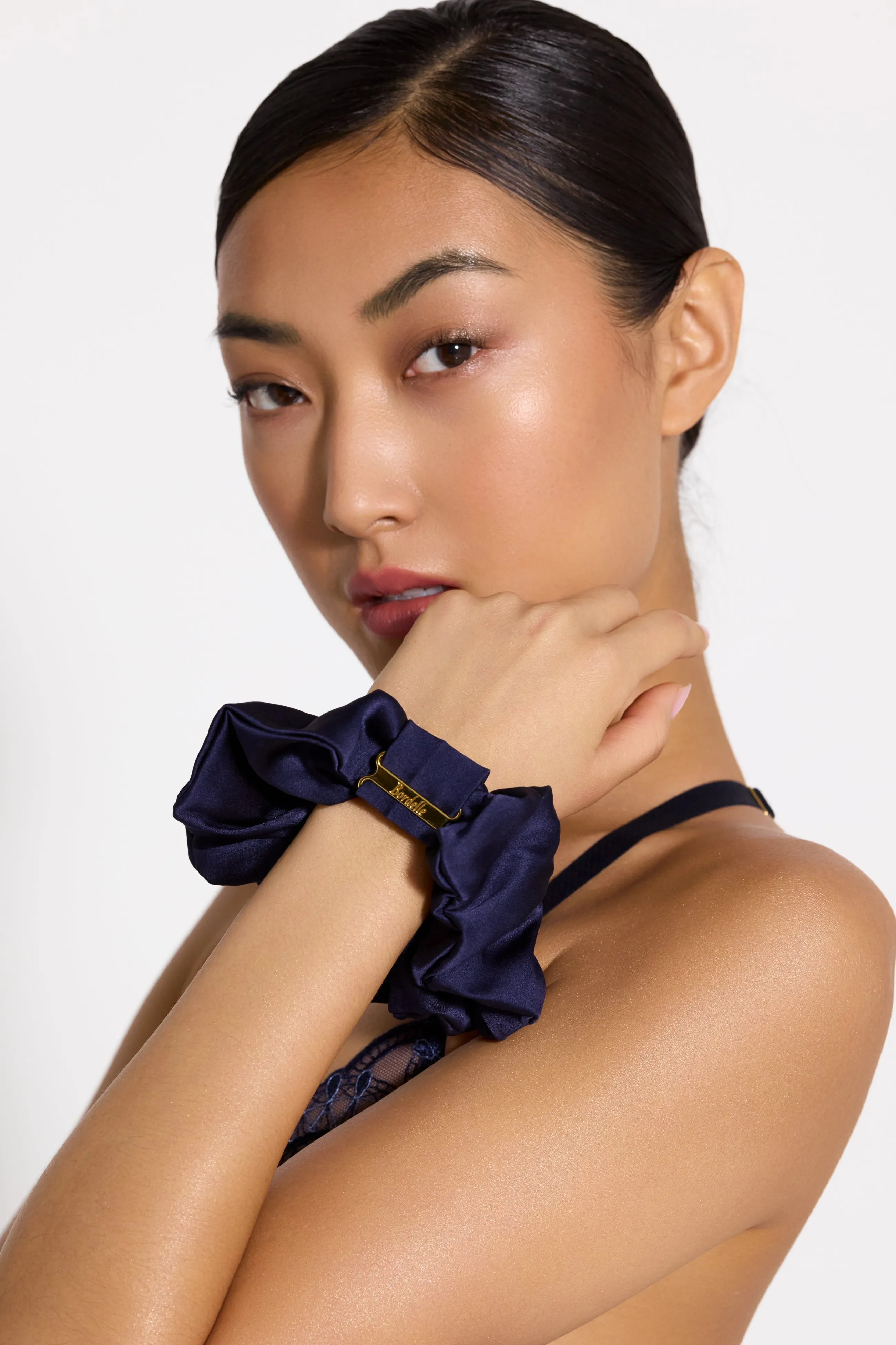 Bordelle Oversized Scrunchie | Scrunchies | Accessories