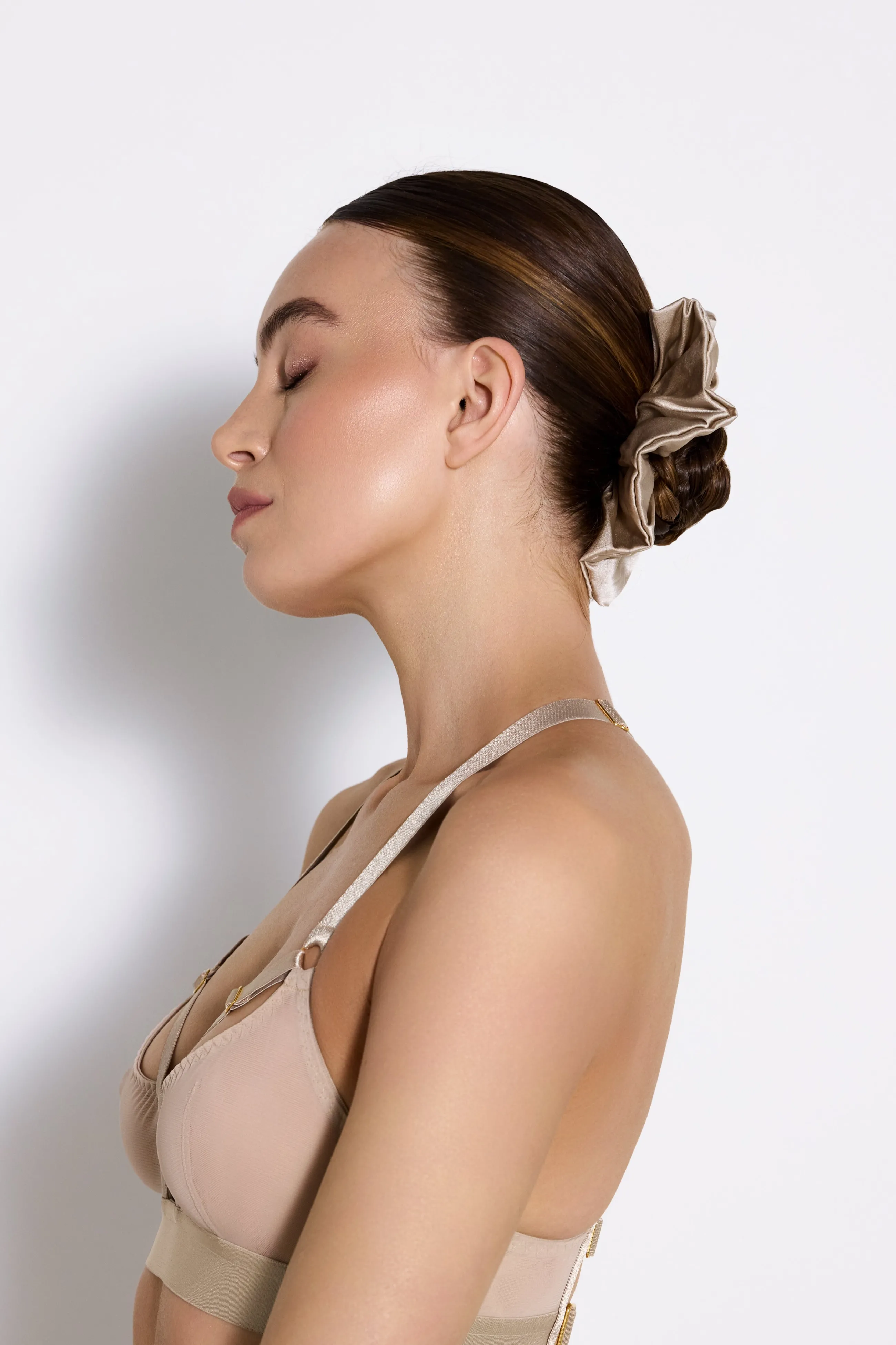 Bordelle Signature Oversized Scrunchie | Scrunchies | Accessories